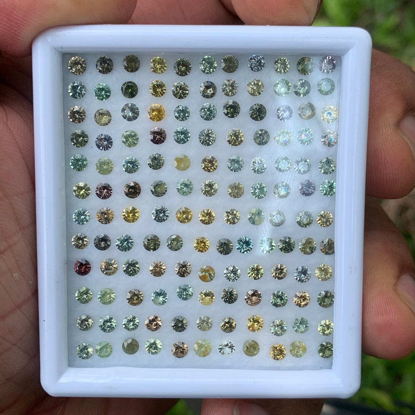 Zircon Rounds Wholesale Parcel of 134 Multi Color Natural Loose Gemstones 17.65  Ct