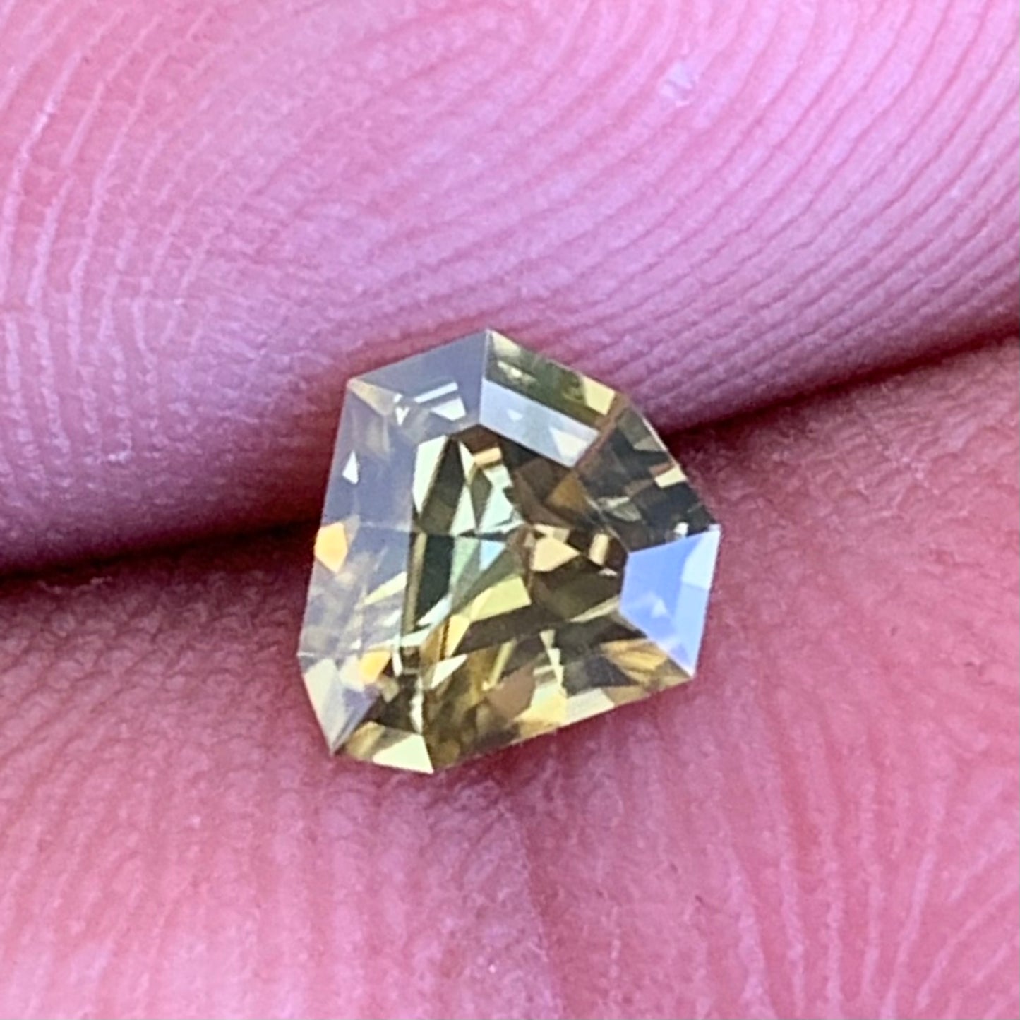 Yellowish Green Zircon Shield 0.78 Ct Natural Loose Gemstone for Jewelry Making