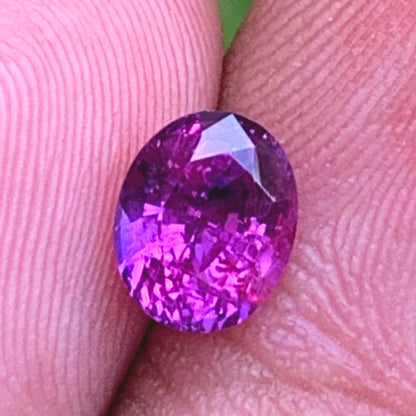 Bicolor Sapphire Oval Pink & Purple 1.31 Ct Heated Only Natural Loose Gemstone
