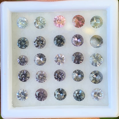 Natural Spinel Round Loose Gem Parcel of 6.58 Ct / 25 Natural Gemstones For Contemporary Jewelry