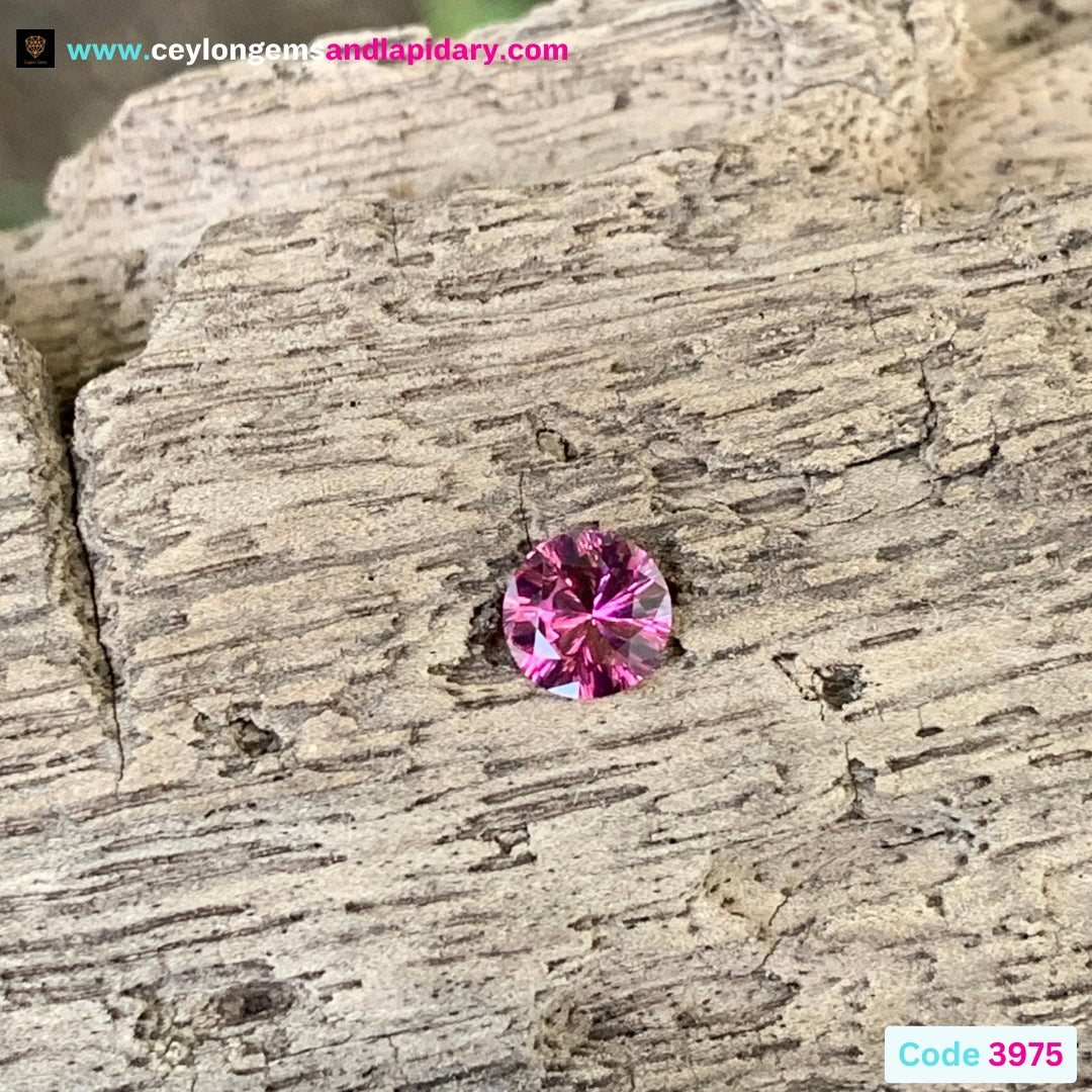 Pinkish Garnet Fantasy Cut / Concave Cut 4.9 mm Round 0.50 Ct Natural Loose Gemstone For Jewelry Making 💎✨