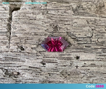 ✨ Red Garnet Concave Cut / Fantasy Cut Elongated Hexagon 0.90 Ct Natural Loose Gemstone 💎