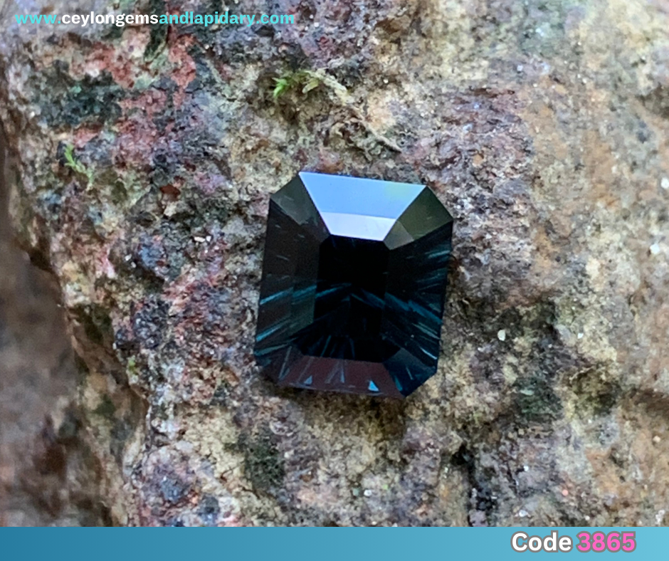 Deep Teal Blue Spinel - Concave Fantasy Emerald Cut, 1.37 Ct 💎