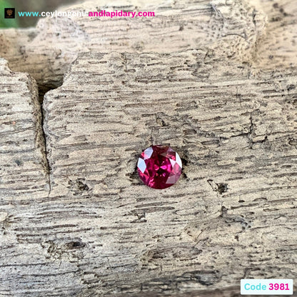 Red Garnet 5.4 mm Round 0.61 Ct Natural Loose Gemstone For Jewelry Making 💎✨