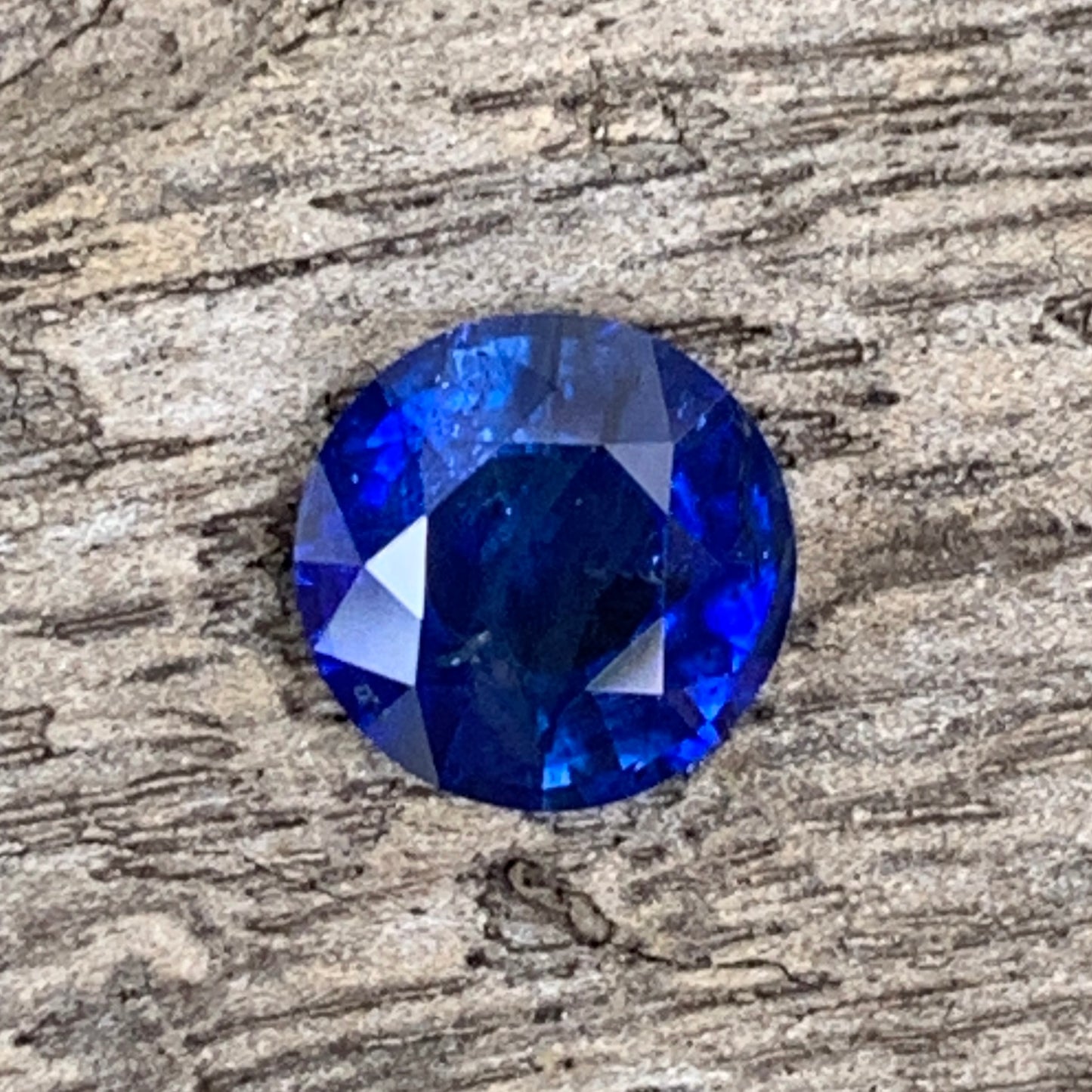 Blue Sapphire 7.3 mm Round 1.93 Ct Natural Loose Gemstone For Jewelry Making