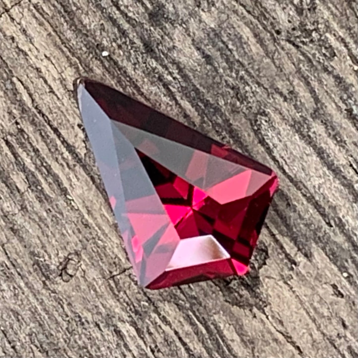 Pinkish Red Garnet Kite 2.25 Ct Natural Unheated Loose Gemstone from Sri Lanka