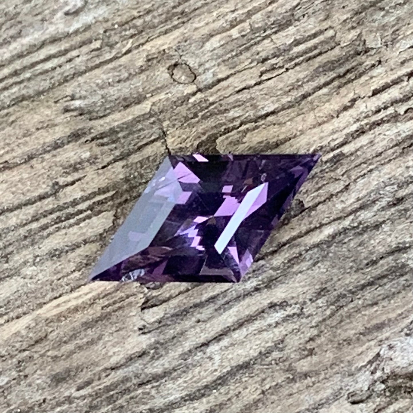 Purple Spinel Lozenge 0.90 Ct Loose Gemstone From Sri Lanka