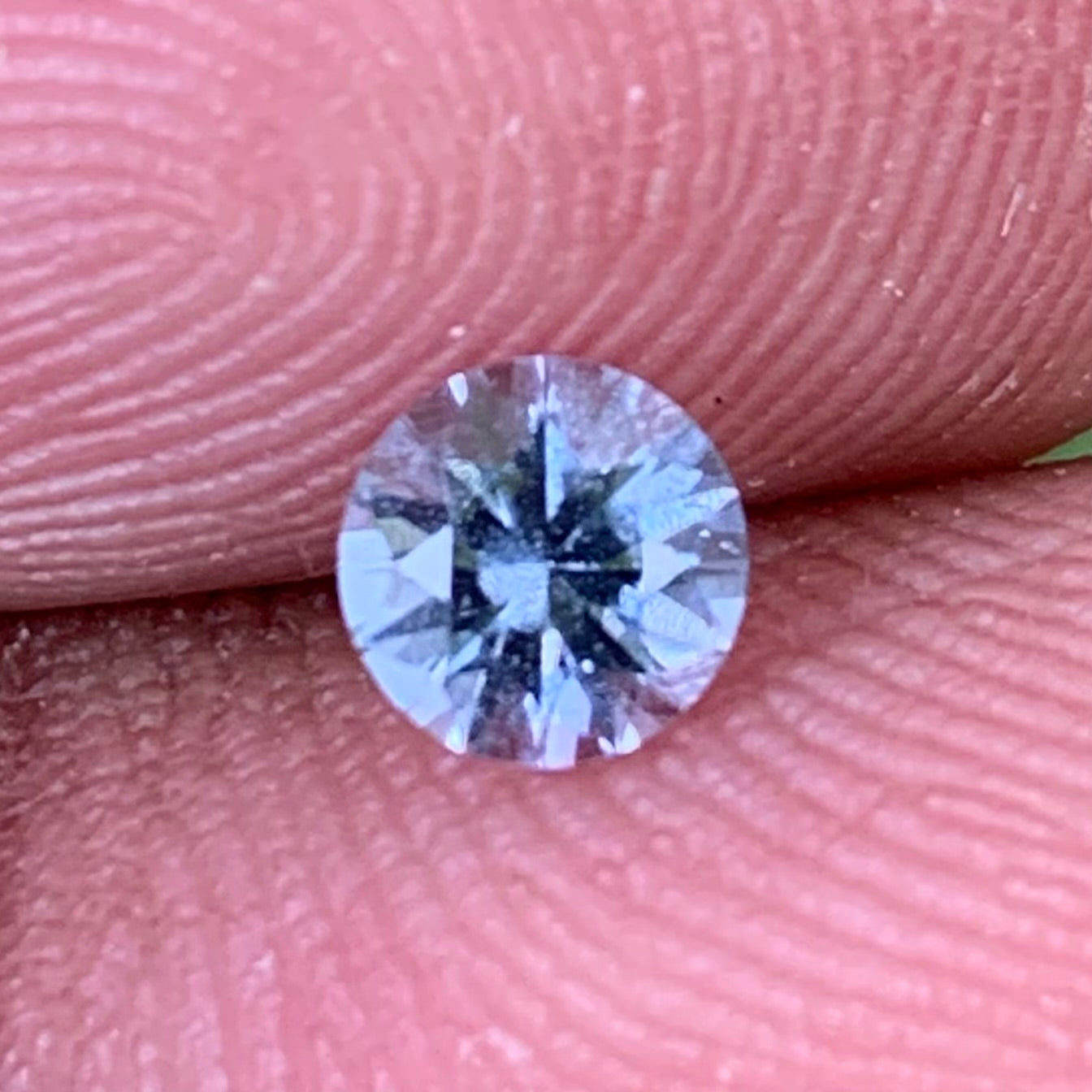 Teal Spinel Round 4.6 mm / 0.4 Ct Brilliant Cut Loose Gemstone For Jewelry Making
