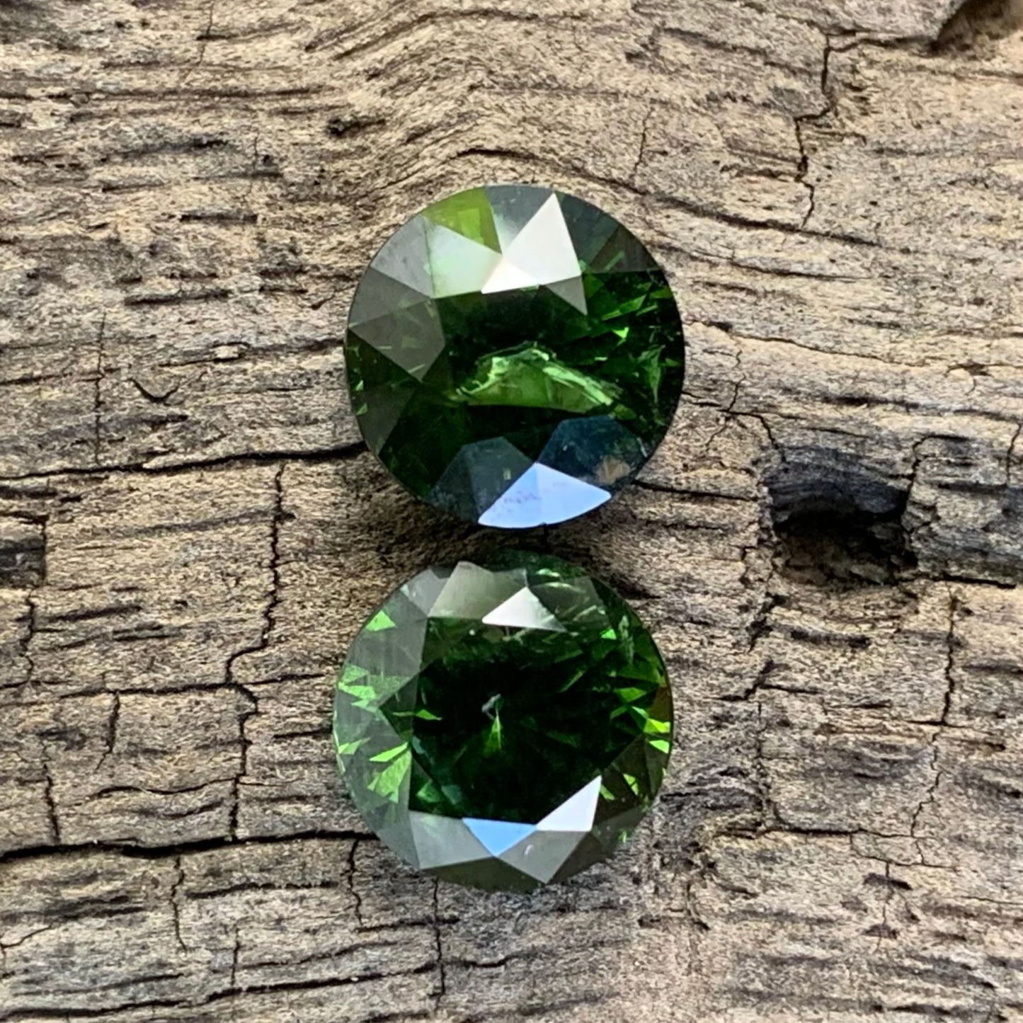 Green Zircon Round Pair 7.7 mm / 5 Ct Natural Loose Gemstones For Earrings
