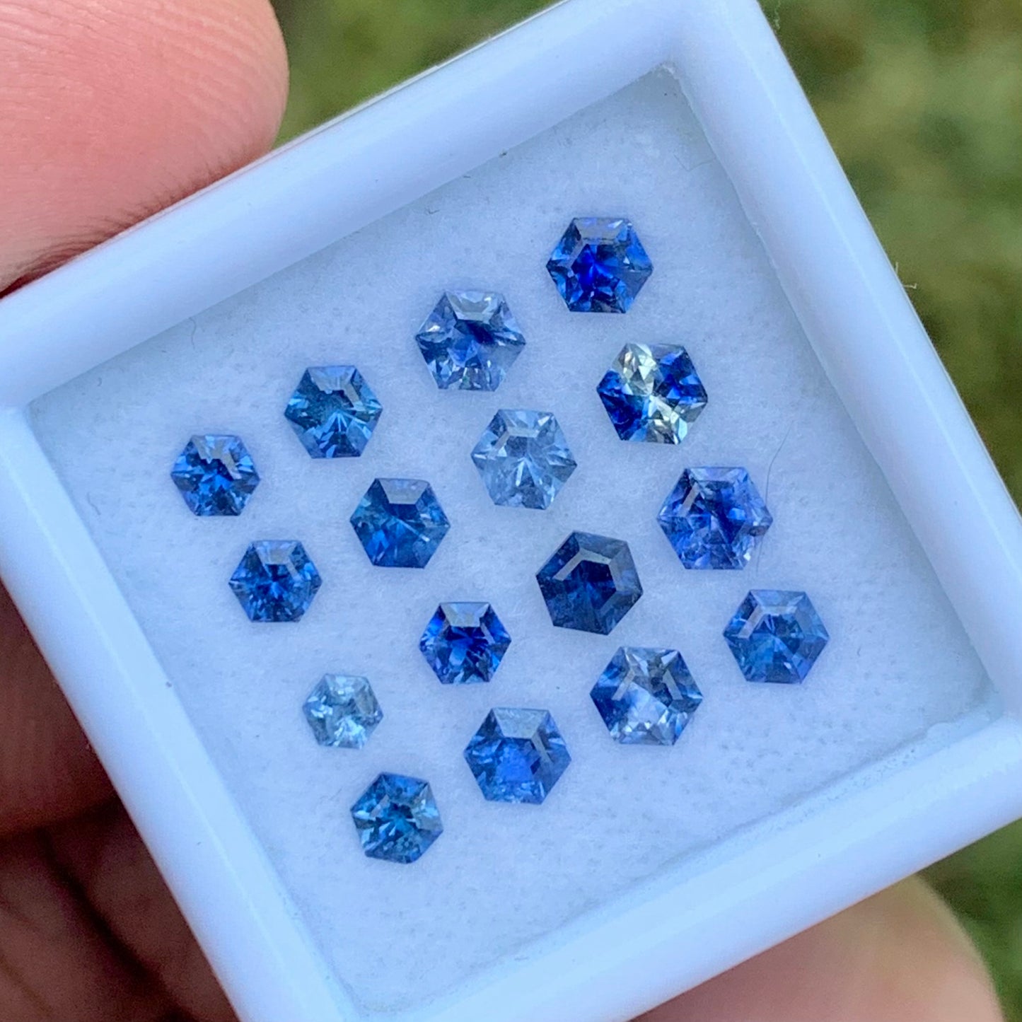 Blue Sapphire 1.78 Ct / 16 Stones Heated Only Natural Loose Gemstone For Jewelry Making