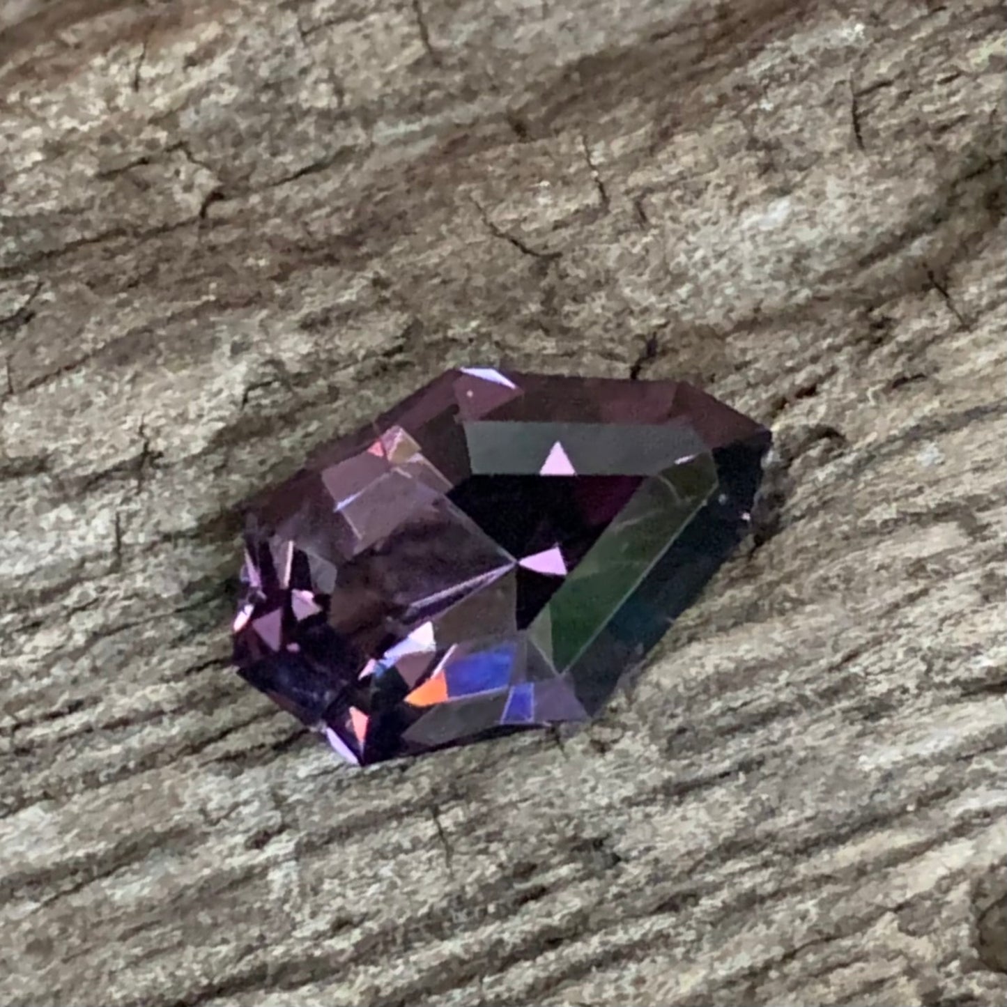 Spinel Fancy Cut Shield 1.25 Ct Natural Loose Gem Stone From Sri Lanka