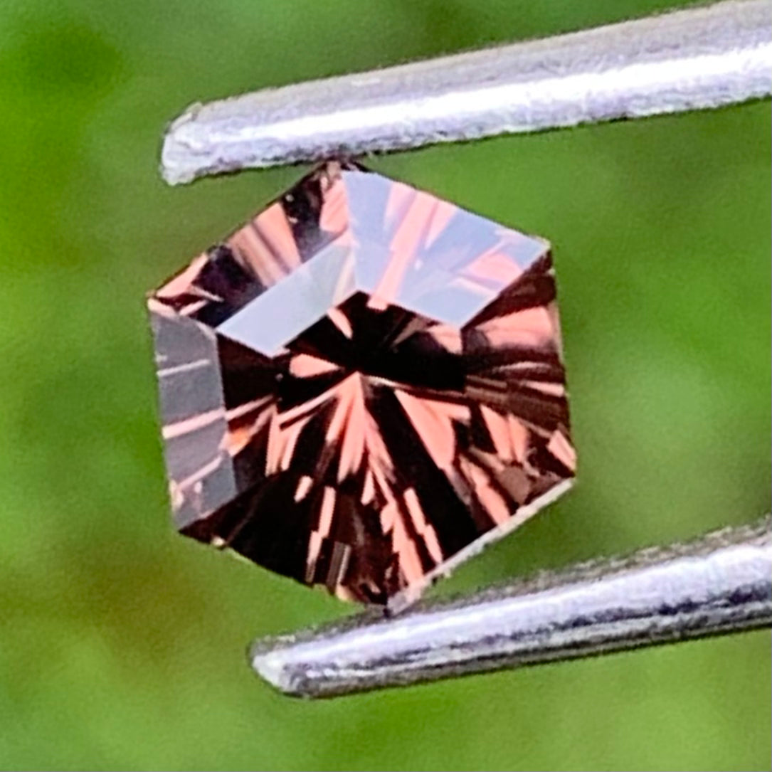 Brown Zircon Hexagon 0.64 Ct Concave Cut / Fantasy Cut Natural Loose Gemstone