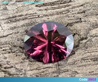 ✨ Velvet Spinel Concave Cut / Fantasy Cut Oval 1.13 Ct Natural Loose Gemstone From Sri Lanka 💎