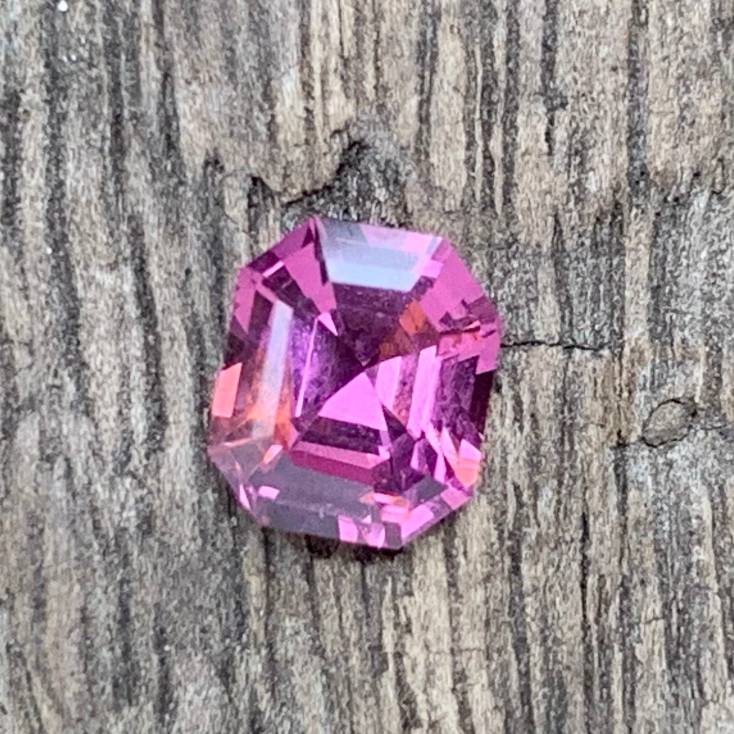 Orangish Purplish Pink Spinel Octagon 0.95 Ct Natural Loose Gemstone for Center Stone from Sri Lanka