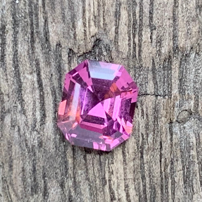 Orangish Purplish Pink Spinel Octagon 0.95 Ct Natural Loose Gemstone for Center Stone from Sri Lanka