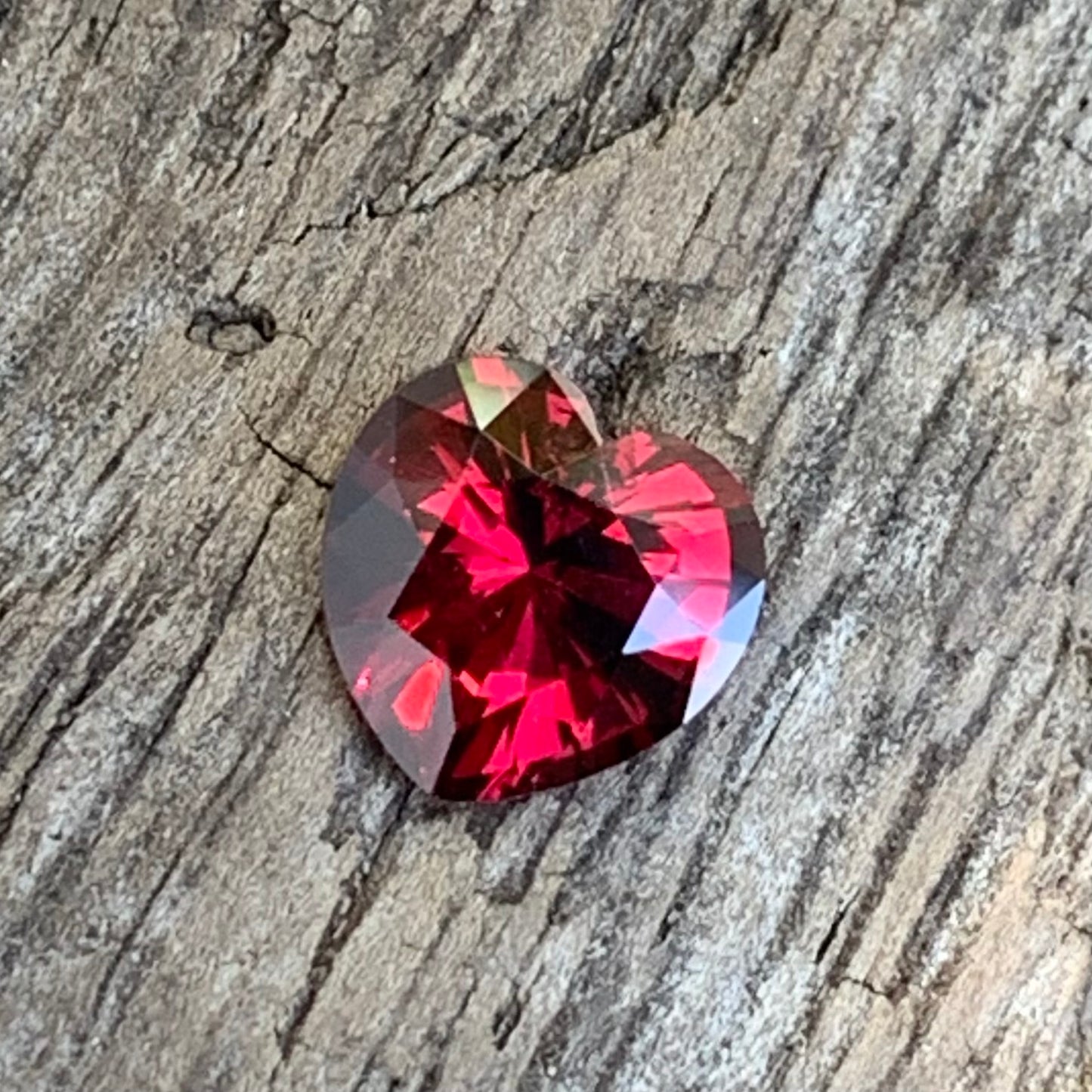 Deep Red Garnet Heart 1.36 Ct January Birthstone for a Garnet Ring