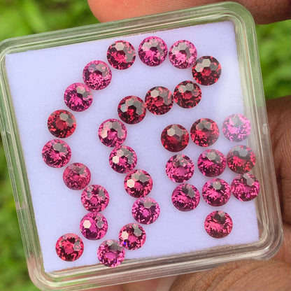 Red Garnet 4.5 mm Football Cut Rounds 13.70 Ct / 31 Stones Parcel of Natural Loose Gemstones From Sri Lanka