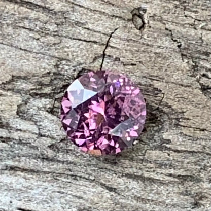 Pink Spinel Round Flower Cut 4.9 mm / 0.51 Ct Pink Loose Gemstone For Jewelry Making