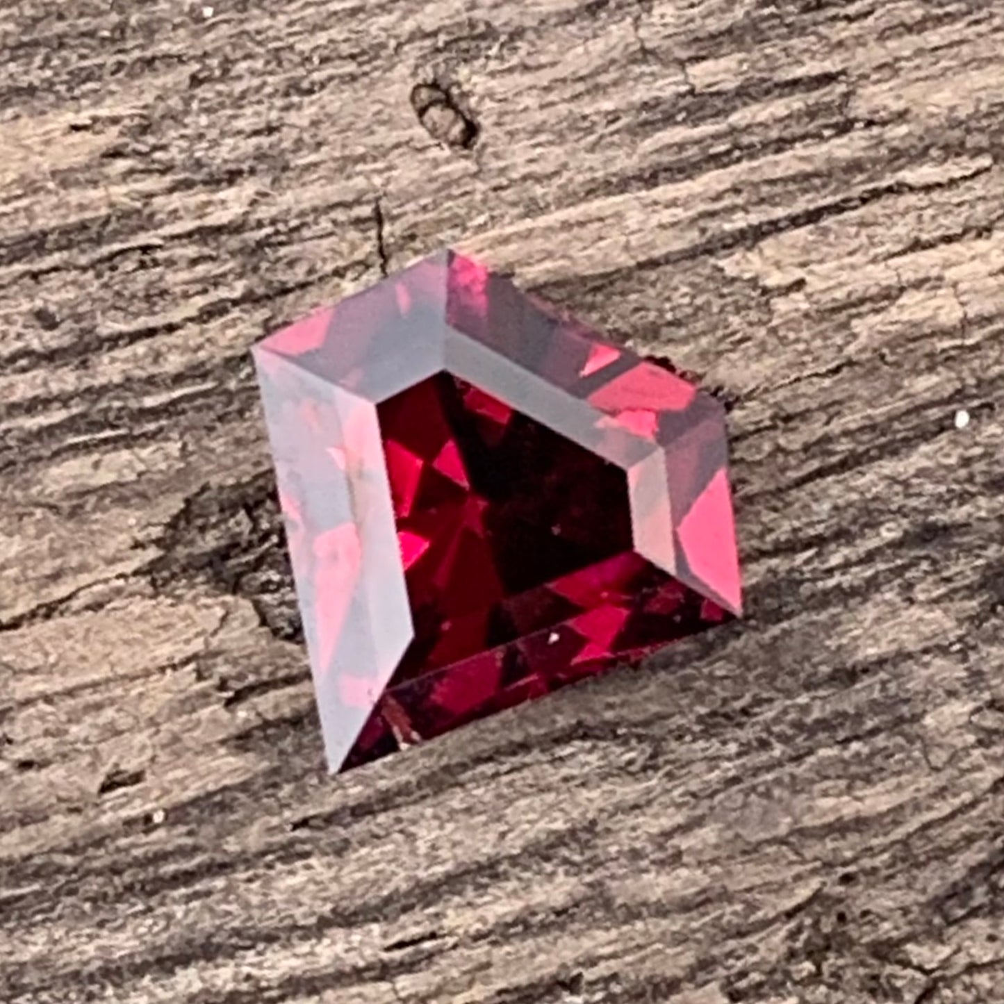Red Garnet Kite 1.95 Ct Natural Geometric Shape Unheated Loose Gemstone from Sri Lanka