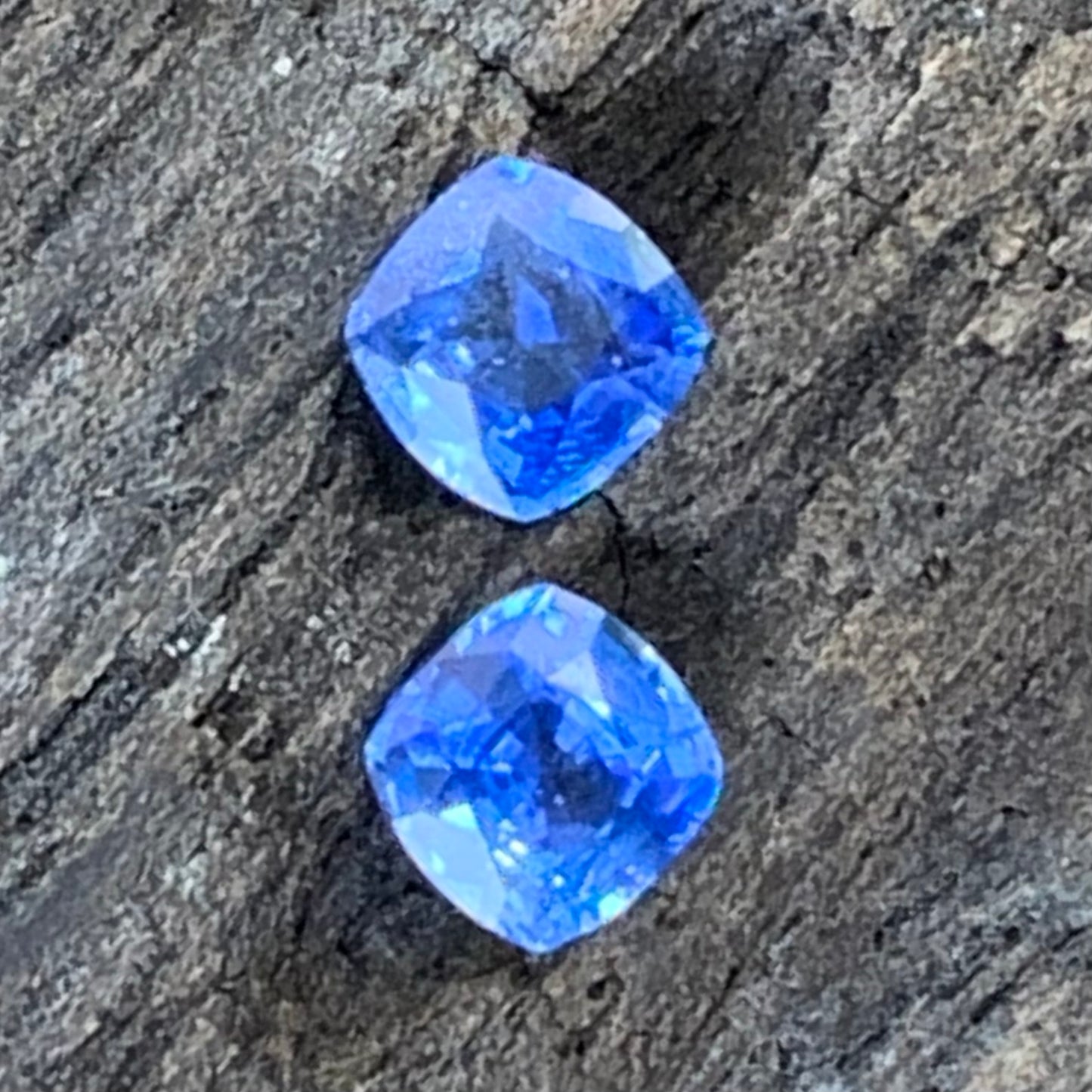 Blue Sapphire Cushion Pair 3.9 mm / 0.63 Ct Heated Only Natural Loose Gemstones for Earrings