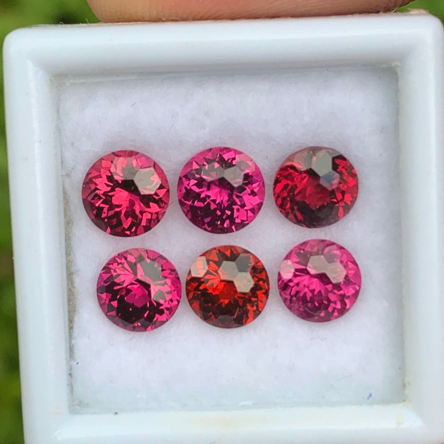 Red Garnet 5.5 mm Football Cut Rounds 5.10 Ct / 6 Stones Parcel of Natural Loose Gemstones From Sri Lanka&nbsp;