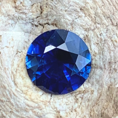 Blue Sapphire 5.9 mm Round Heated Only 0.86 Ct Natural Loose Gemstone for Jewelry Making