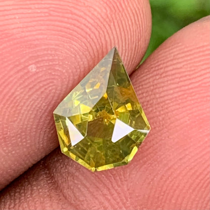 Lime Green Zircon Geometric Shape Shield 3.80 Ct Natural Unheated Loose Gemstone From Sri Lanka