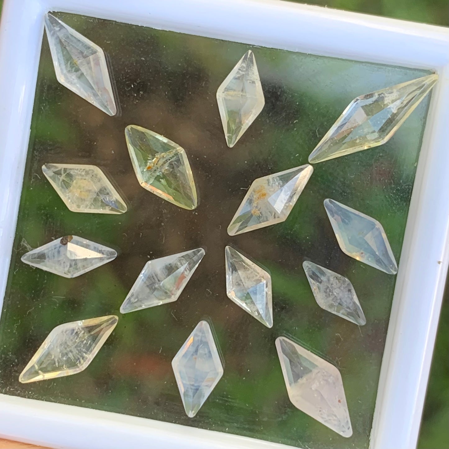 Salt and Pepper Sapphire & Yellow Sapphire Crystal Kites Wholesale Parcel of 8.71 Ct / 14 Stones Natural Unheated Loose Gemstones