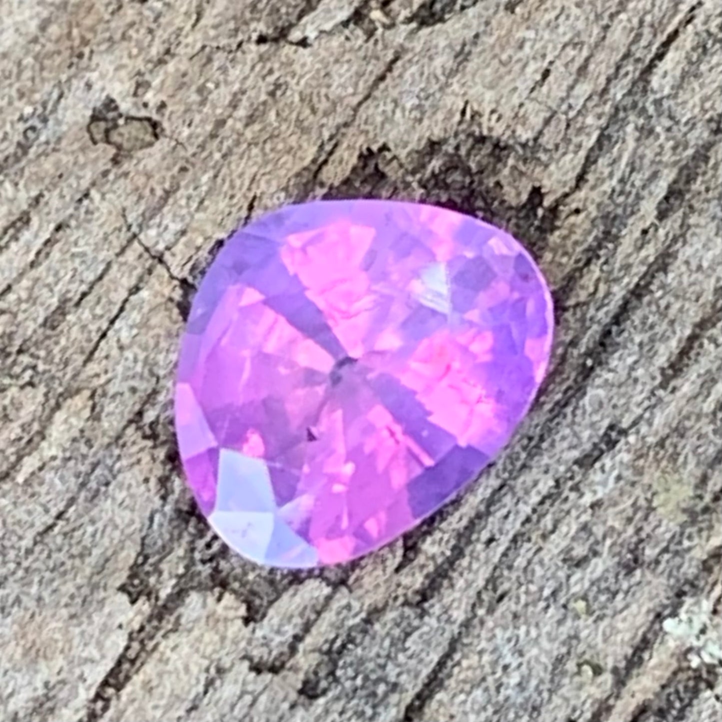 Hazy Sapphire Purplish Pink Modified Trillion Heated Only 1.2 Ct Natural Loose Gemstone From Sri Lanka