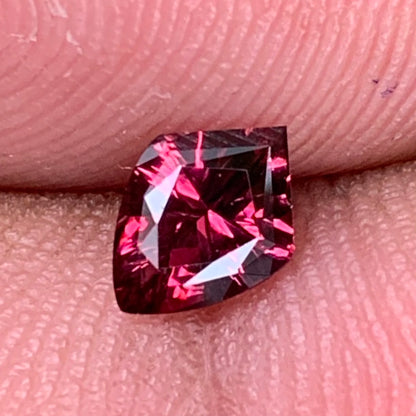 Red Garnet Fantasy / Concave Cut Shield 0.58 Ct Natural Loose Gemstone For Jewelry Making