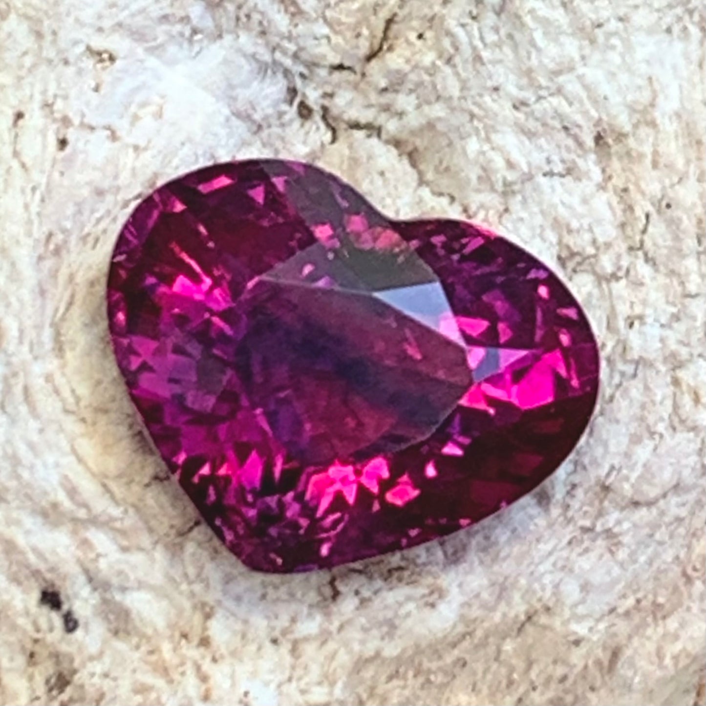 Pink Sapphire Heart 1.69 Ct Natural Loose Gemstone