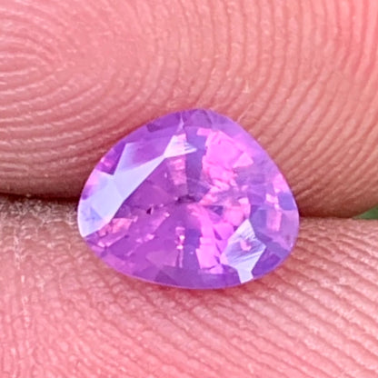 Hazy Sapphire Purplish Pink Modified Trillion Heated Only 1.2 Ct Natural Loose Gemstone From Sri Lanka
