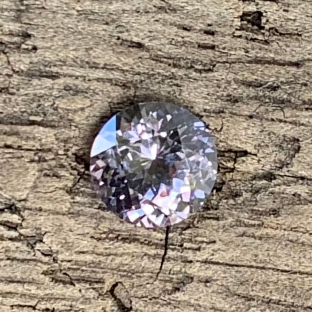 Light Purple Spinel Flower Cut Round 4.9 mm / 0.55 Ct Natural Loose Gemstone from Sri Lanka