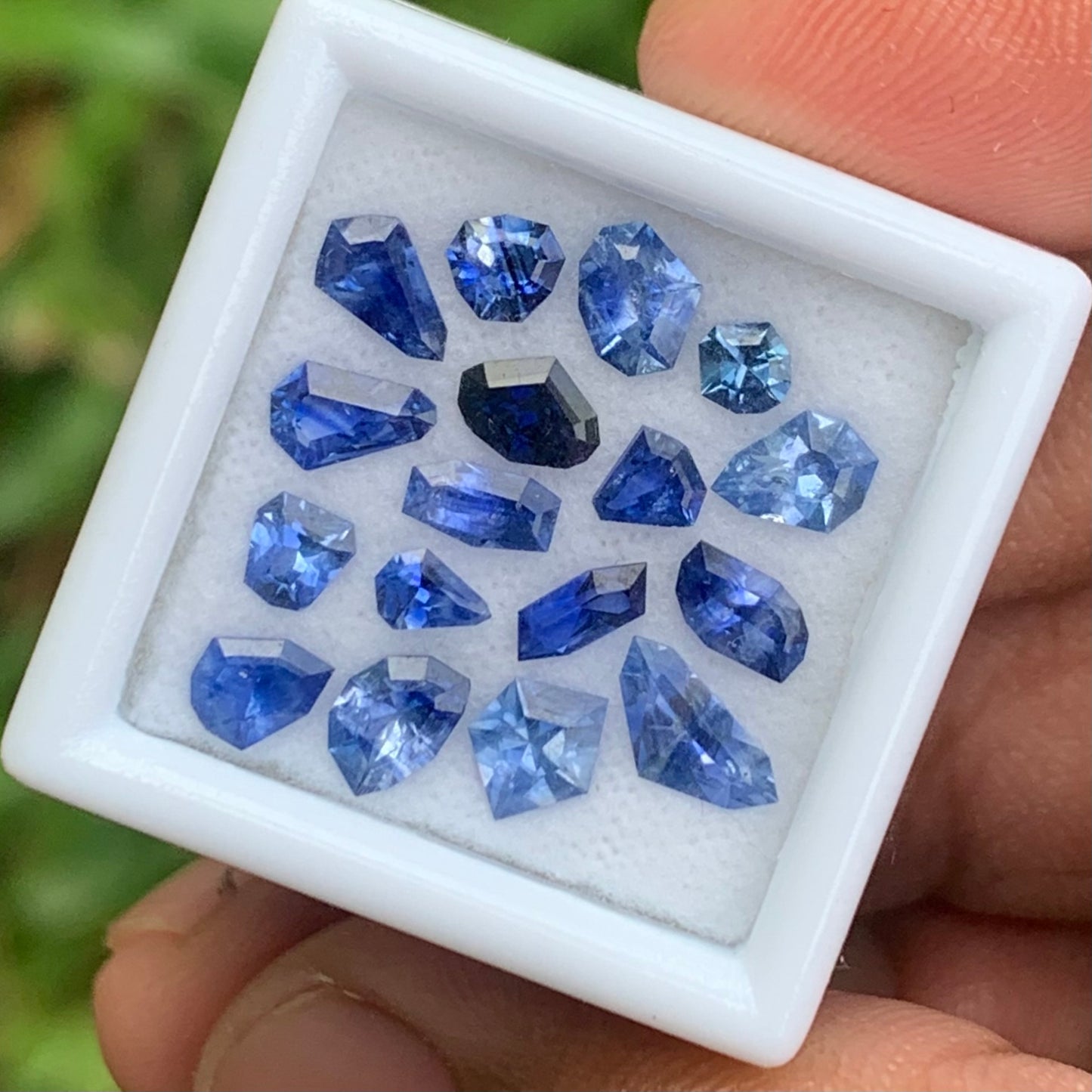 Ceylon Blue Sapphire Geometric Shape Stones Parcel Of 4 Ct / 17 Stones Heated Only Natural Loose Gemstone For Jewelry Making