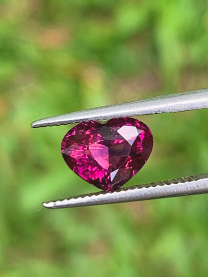 Pink Sapphire Heart 1.69 Ct Natural Loose Gemstone