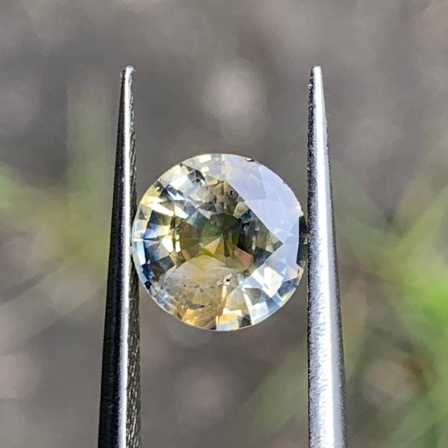 Yellow & Blue Bicolor Sapphire 7.5 mm Round 1.78 Ct Natural Loose Gemstone For Jewelry Making 💎✨