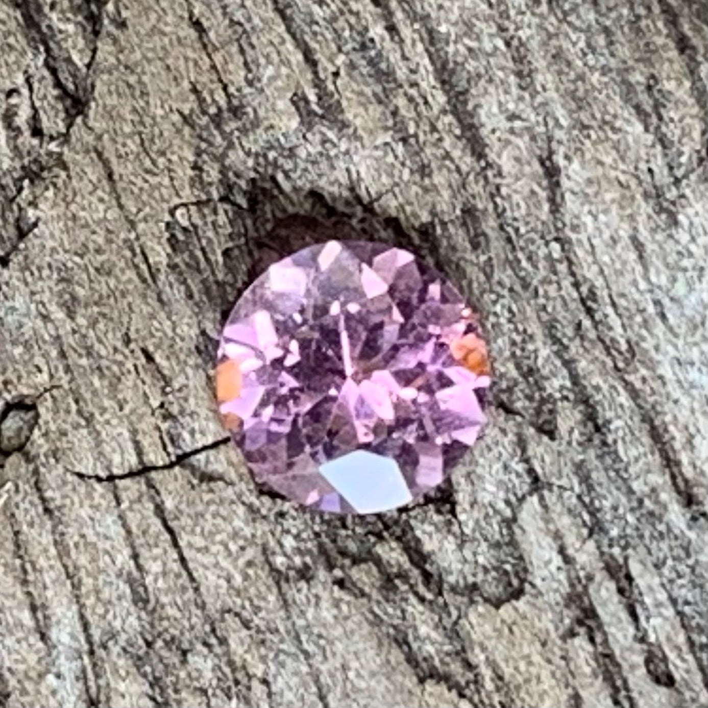Purplish Pink Spinel Round 4.55 mm / 0.43 Ct Flower Cut Loose Gemstone For Jewelry Making