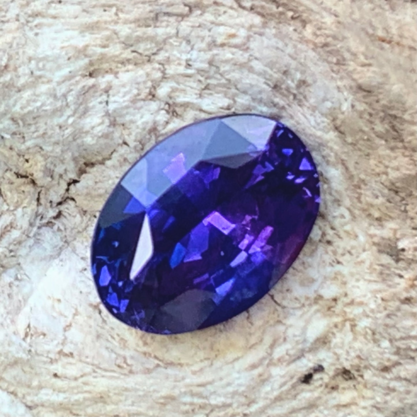 Bluish Purple Bicolor Sapphire Oval 1.48 Ct Heated Only Natural Loose Gemstone