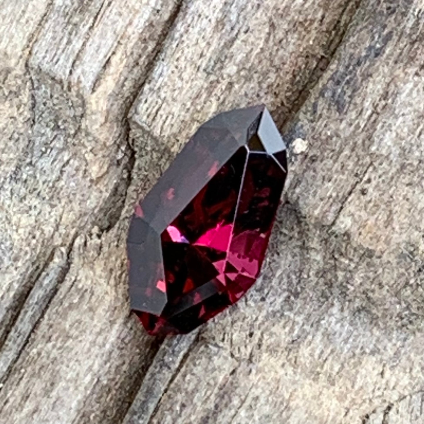 Deep Red Garnet Geometric Cut Shield 1.45 Ct Natural Unheated & Loose Gemstone from Sri Lanka