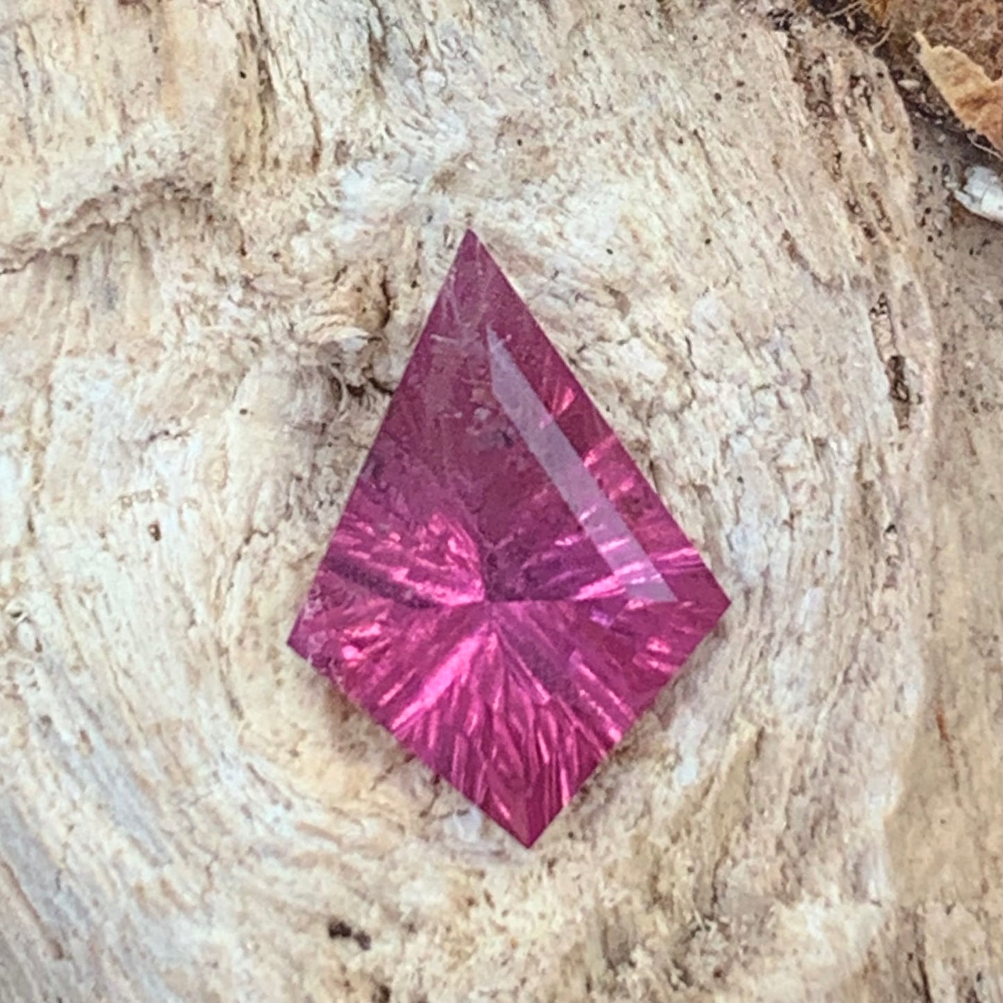 Pink Garnet Concave Fantasy Cut 1.10 Ct Kite Natural Loose Gemstone