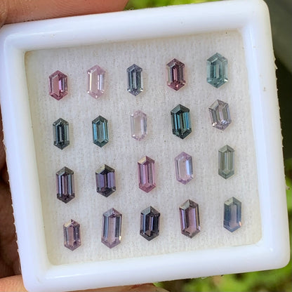 Spinel Elongated Hexagon Parcel 4.38 Ct / 20 Natural Loose Gemstones From Sri Lanka