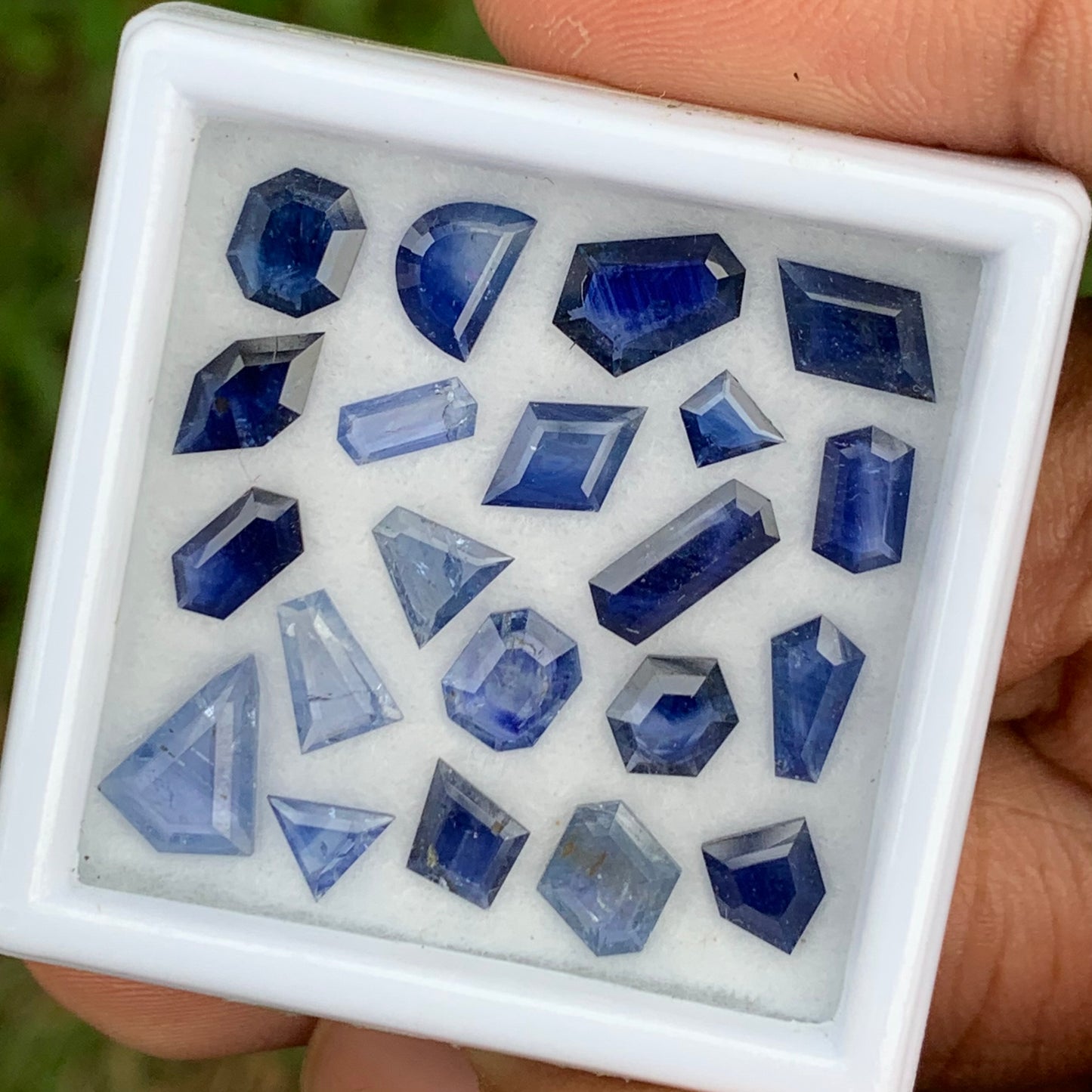 Blue Sapphire Portrait Cut Different Geometric Shape Tablets 10.90 Ct Loose Gemstone Parcel of 21 Stones