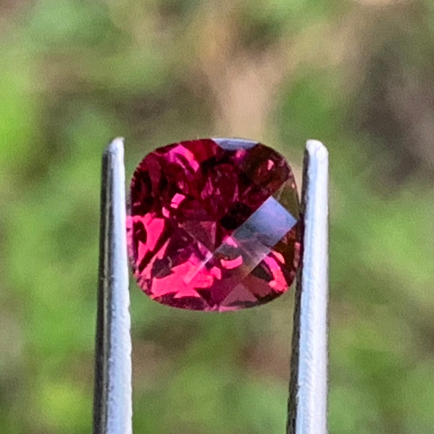 Red Garnet Fantasy Cut / Concave Cut Cushion With Checkerboard Top 1.08 Ct Natural Loose Gemstone For Jewelry Making