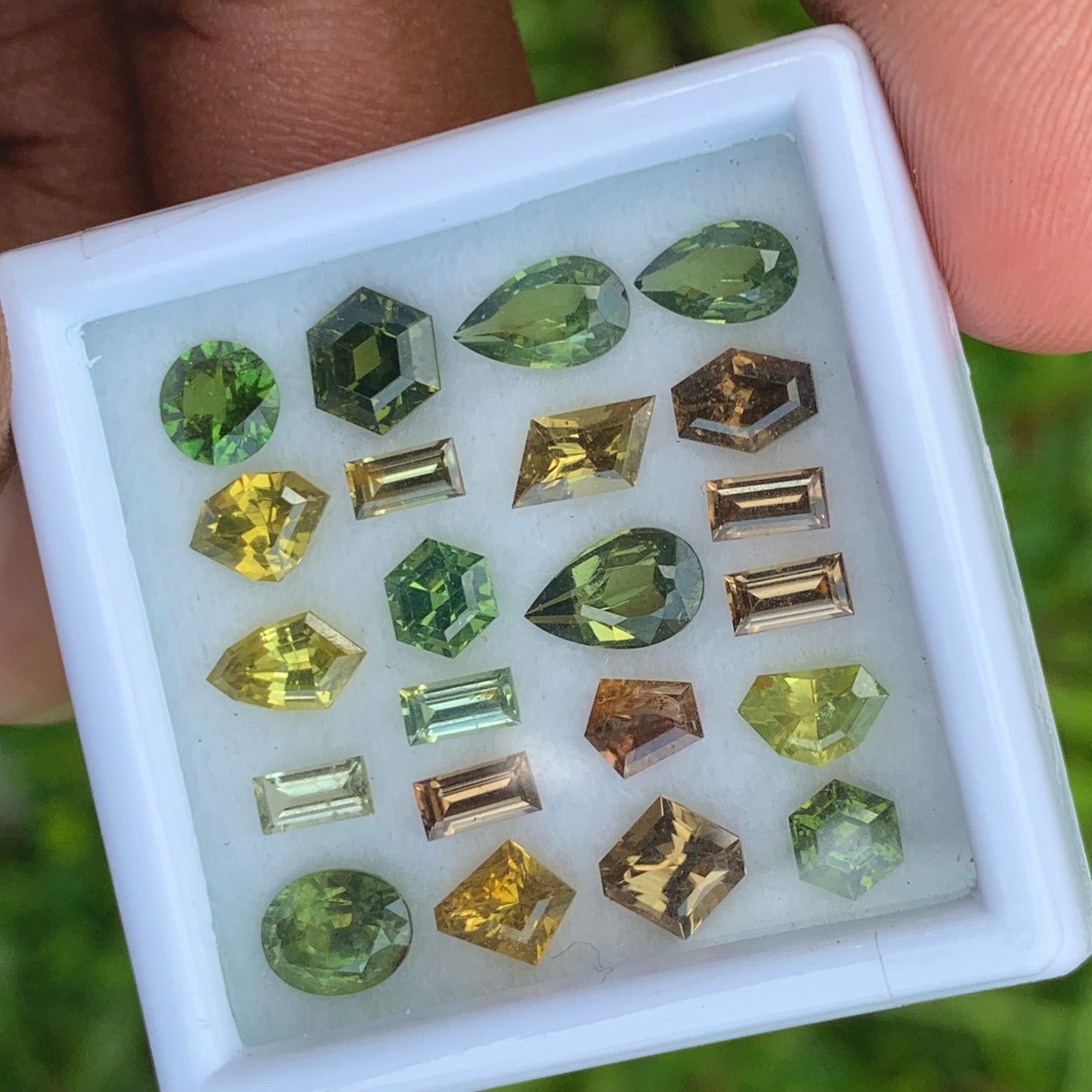 Zircon Different Geometric Shapes Stones Parcel 12.80 Ct / 22 Stones Multicolor Natural Loose Gemstones