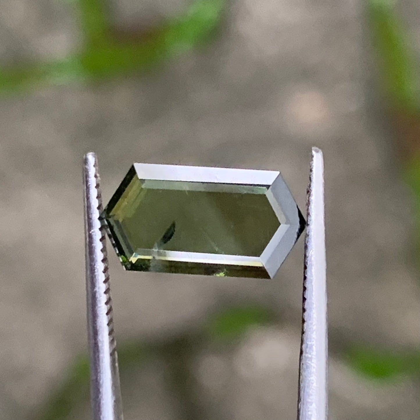 Portrait Cut Green Zircon Elongated Hexagon Tablet 2.1 Ct Natural Loose Gemstone For Jewelry