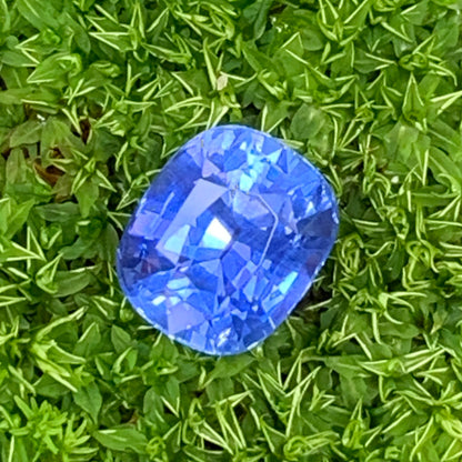 Unheated Vivid Blue Sapphire Certified Rectangular Cushion 2.08 Ct Natural Loose Gemstone