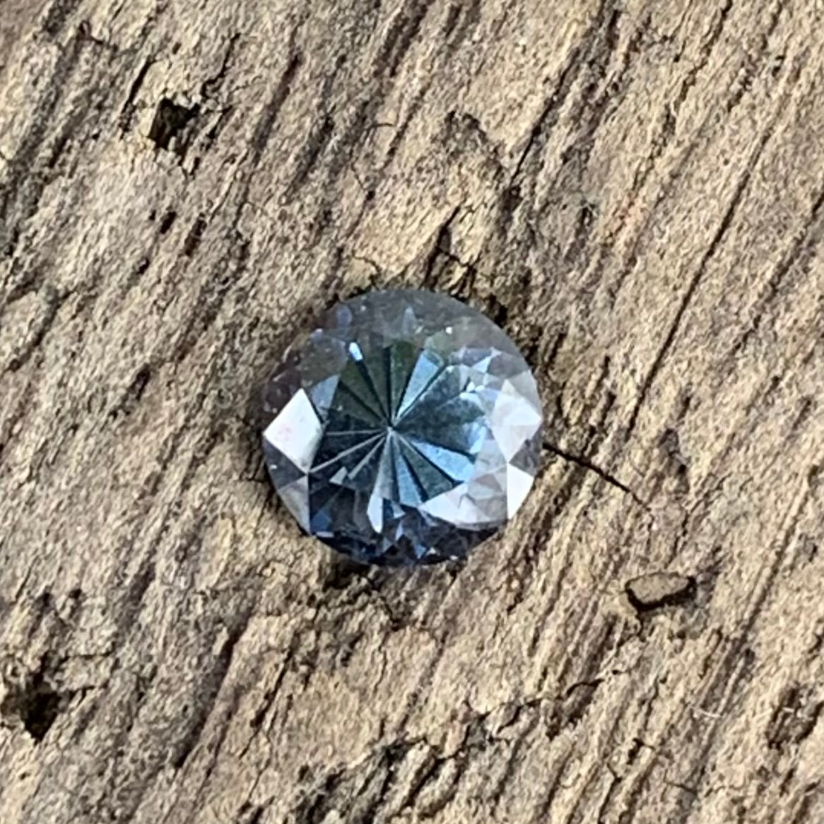 Grayish Blue Spinel Flower Cut Round 4.92 mm / 0.56 Ct Natural Loose Gemstone from Sri Lanka