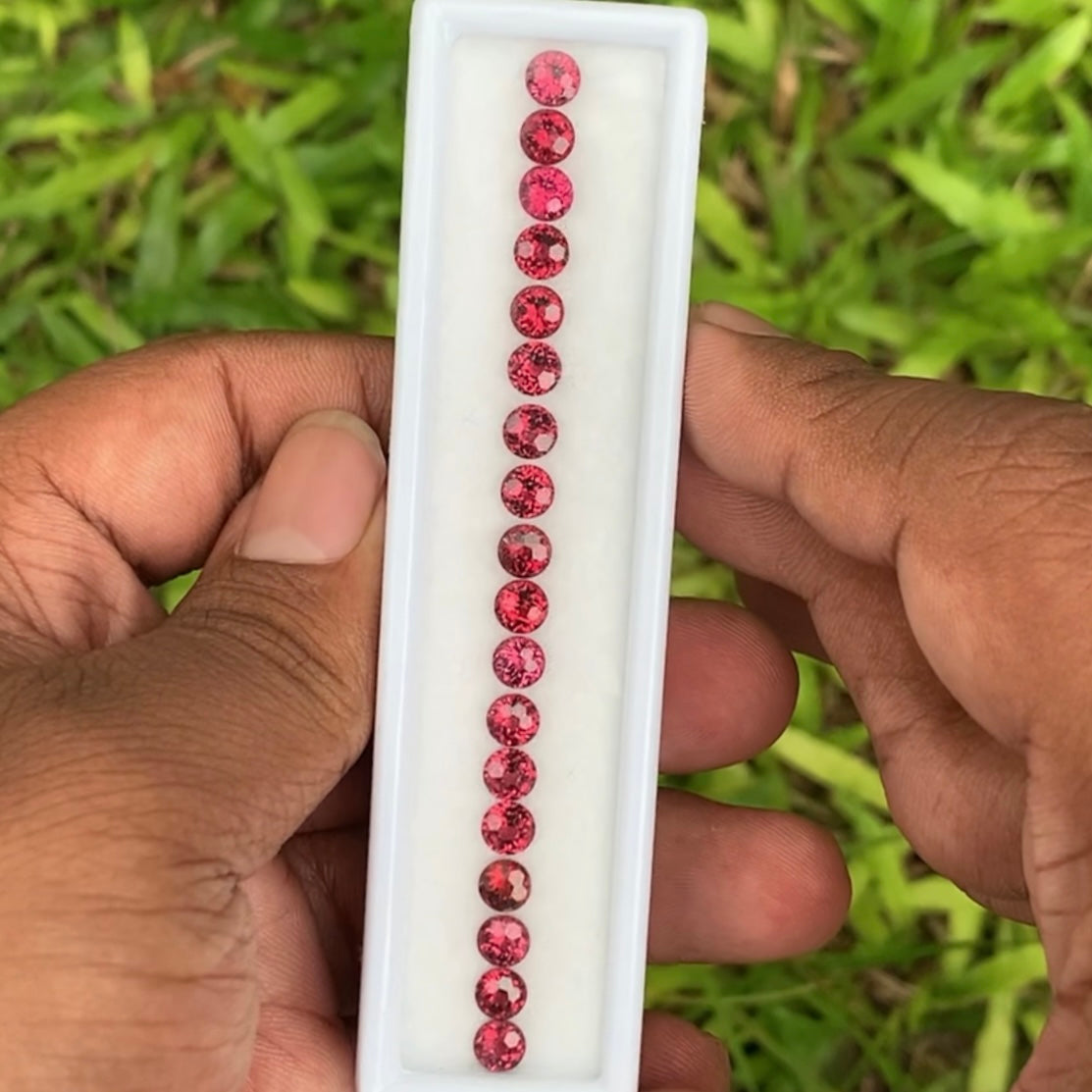 Football Cut Red Garnet 11.08 Ct / 18 Stones Loose Gemstone Parcel For Jewelry Making 💎✨