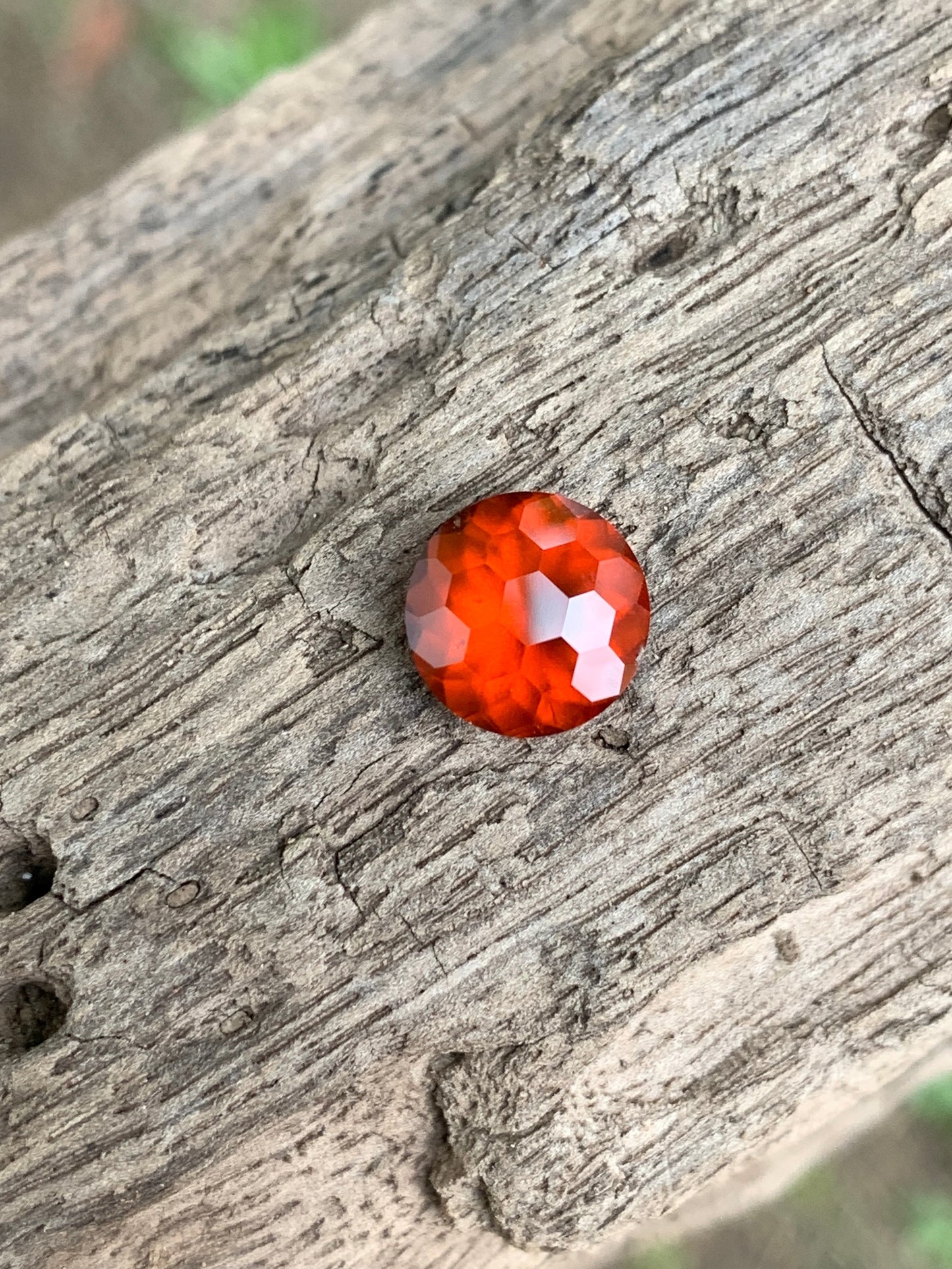 Orangish Garnet Round 8.7 mm / 3.15 Ct Fancy Football Cut Loose Gemstone For Contemporary Jewelry