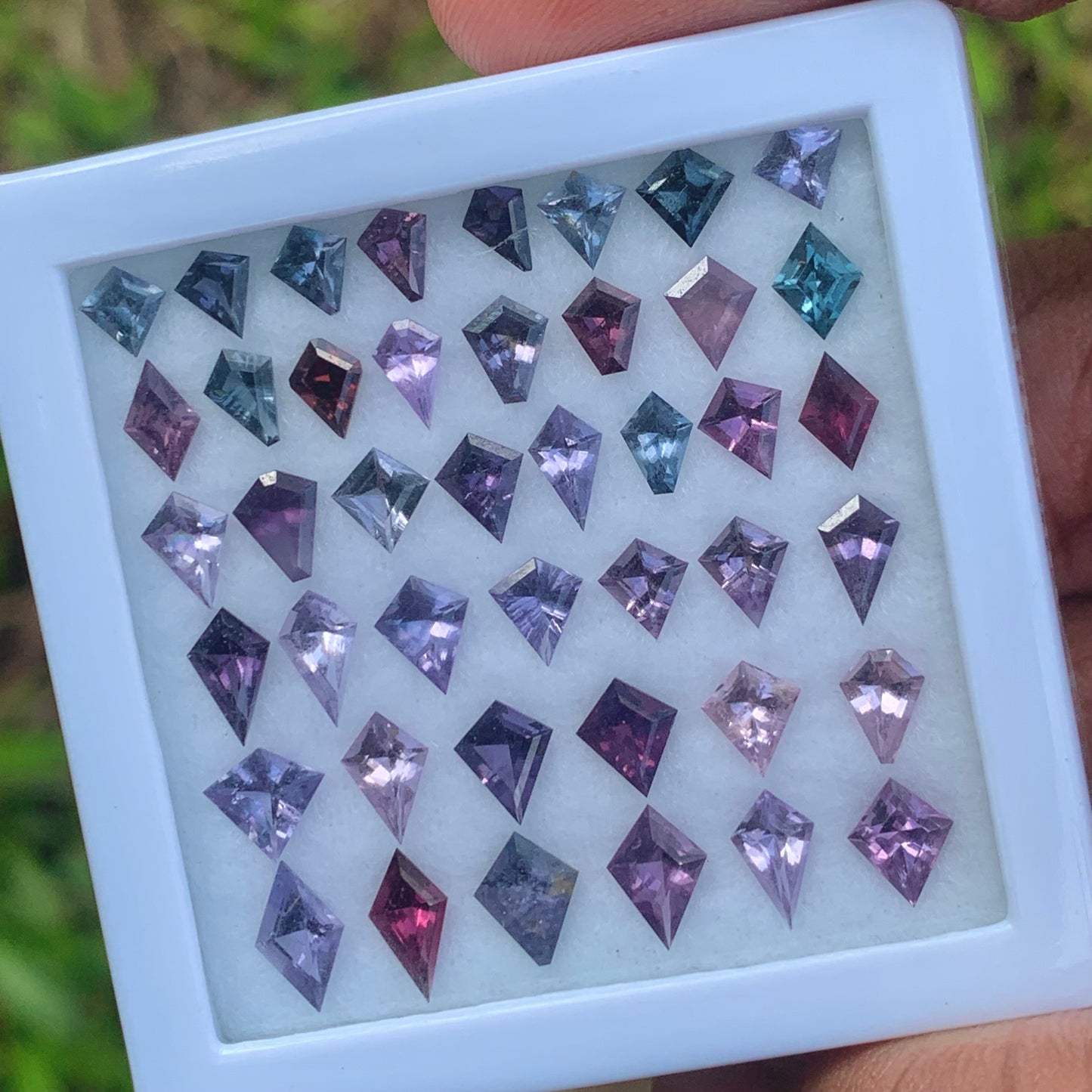 Spinel Kites & Lozenges Natural Multicolor Loose Gemstone Parcel 13.03 Ct / 43 Gemstones From Sri Lanka